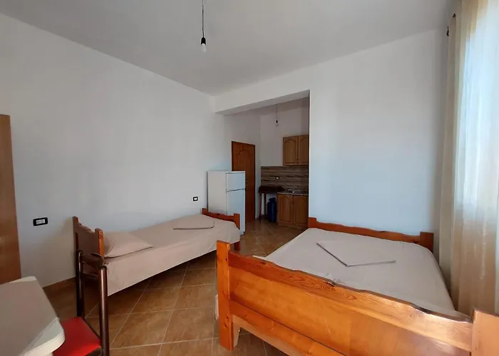 Lägenhet Flamuri Golem (Tirana)